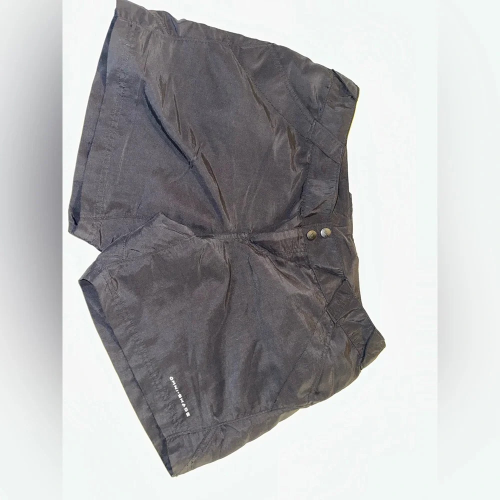 Columbia PFG Women Black Shorts Size L